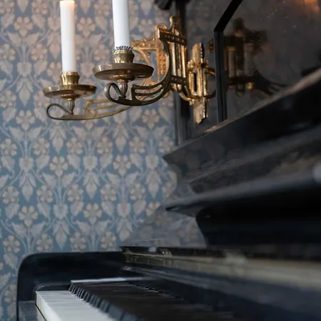 Hotell Lundins Karmoy