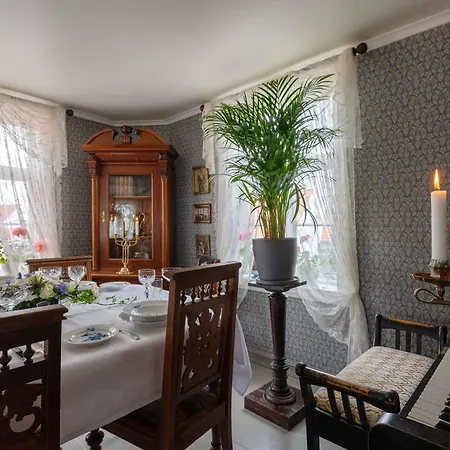 Lundins Hotell *